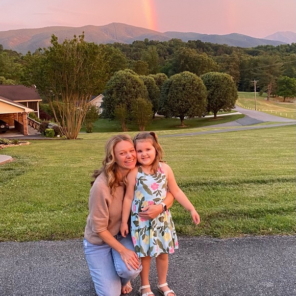 ✅ EllisAdd is Live!! Join me for great deals☺️💕✅ Live Show Listing - Picture 3 of 9